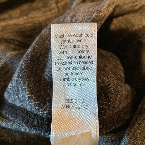 Athletic yoga pants, Heather, Gray color, cuffed or uncuffed size small - Picture 5 of 12